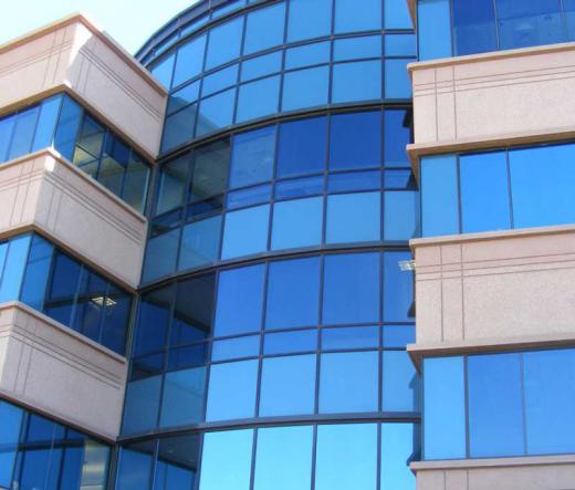معرفی انواع شیشه های ساختمانی