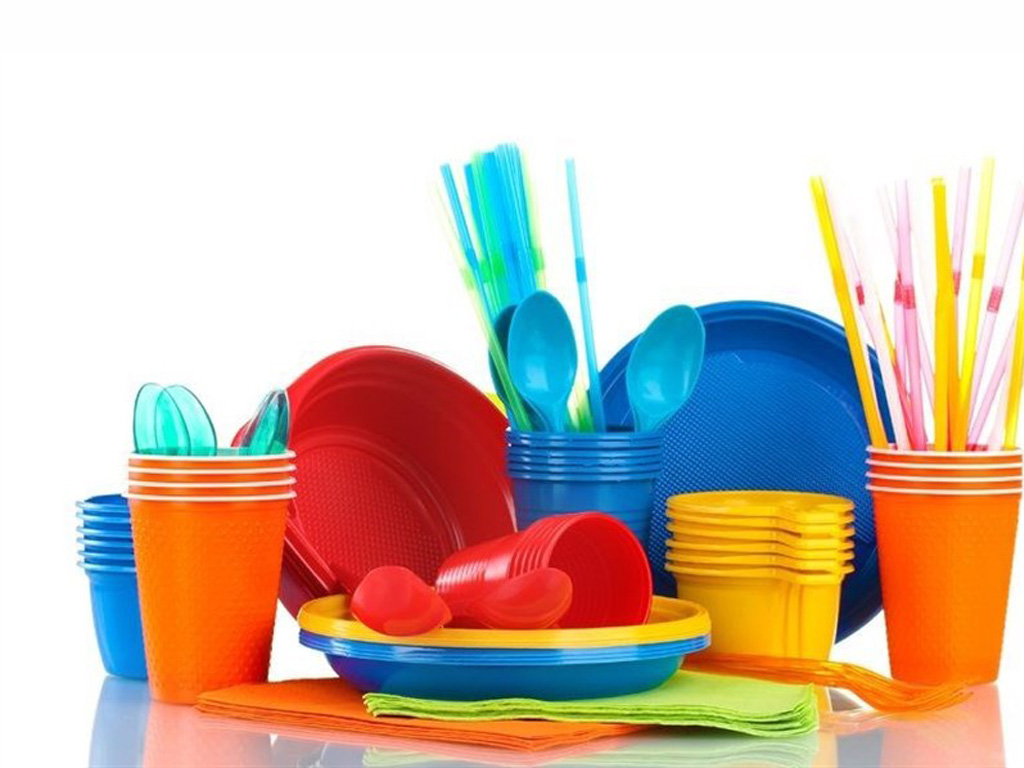 بررسی معایب ظروف پلاستیکی